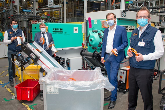 Przyłbice z Kolonii