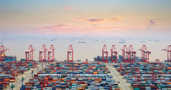 Terminale kontenerowe i statki