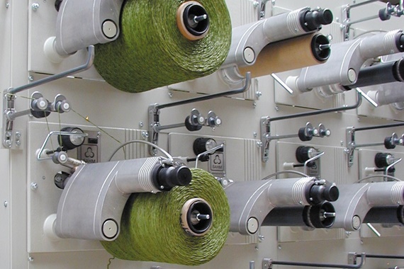 Zastosowanie z łożyskami ślizgowymi iglidur w obróbce tekstyliów