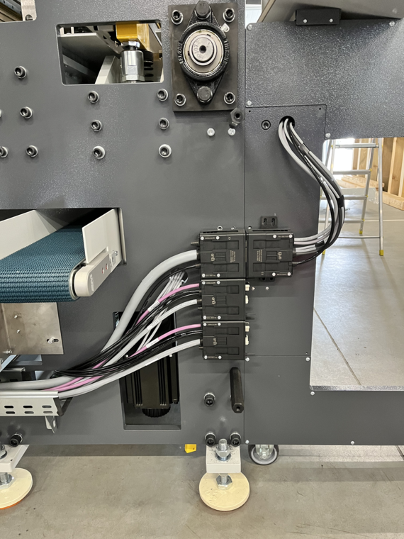 Boxmat HD firmy Zemat z systemem Module Connect od igus